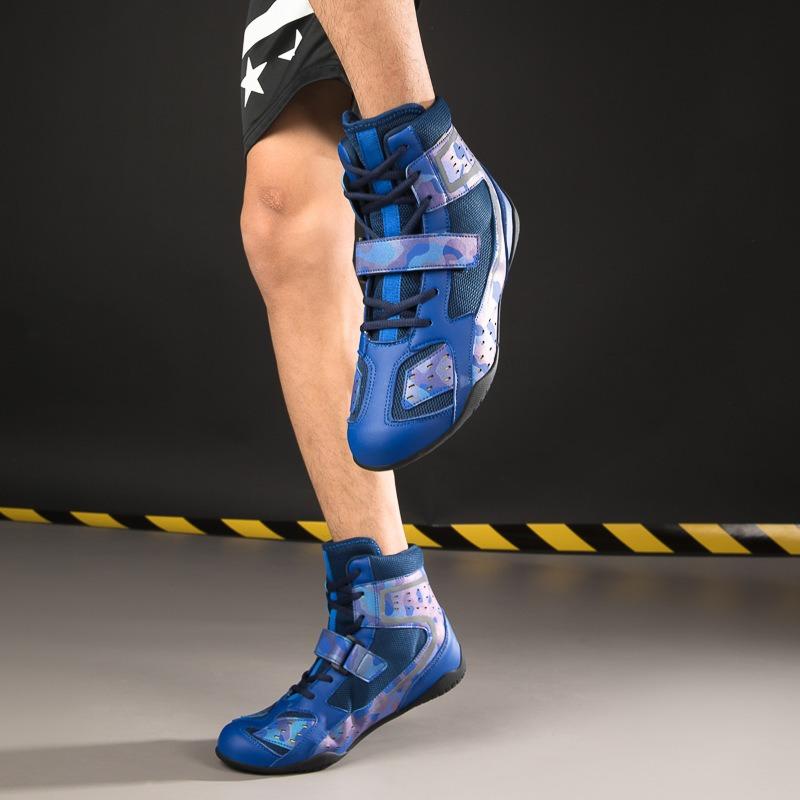 Professional Indoor Boxing Shoes Men's and Women's Breathable Sanda Fighting Training Shoes High-top Wrestling Shoes Rubber Boots Retro Fighting Shoes