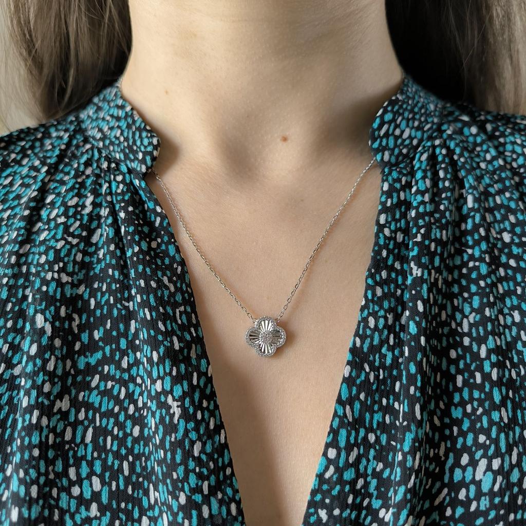 Серебряное колье с фианитами, вес изделия 4,15 гр (2182658)