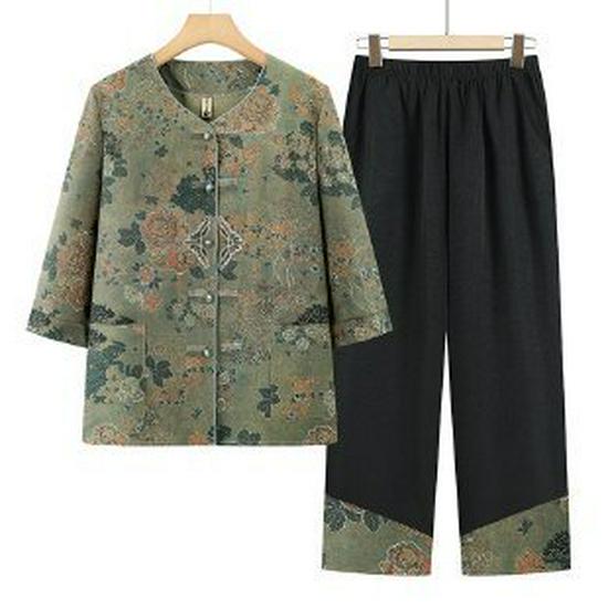 

Grandma s Summer Two-Piece Set: Lightweight Seven-Sleeved T-Shirt for Middle-Aged and Elderly Women 4XL (130-145 kg)