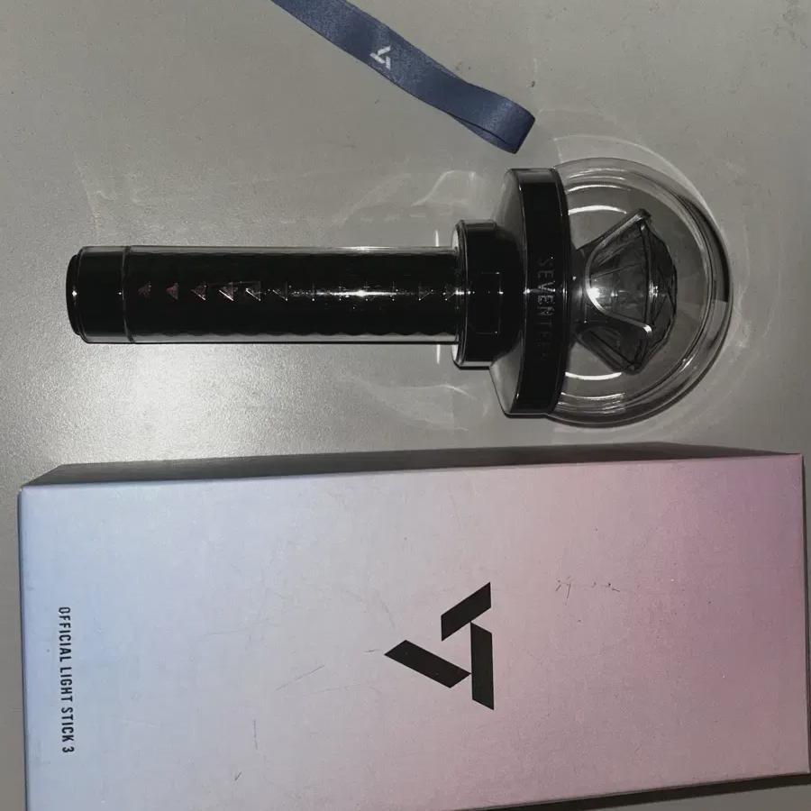 

Seventeen Подбадривающий световой жезл