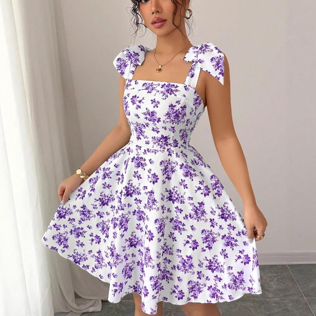 The New European and American Sexy Off-the-shoulder Dress Is Elegant and Sexy Off-the-shoulder Dress.