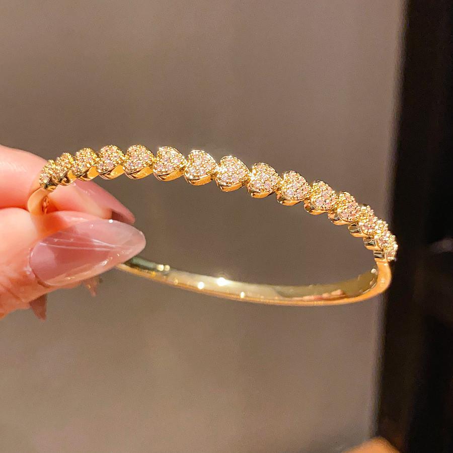 Love Heart Shape 18k Gold Plated Cuff Bracelet With Zirconia For Women Fashion Accessories