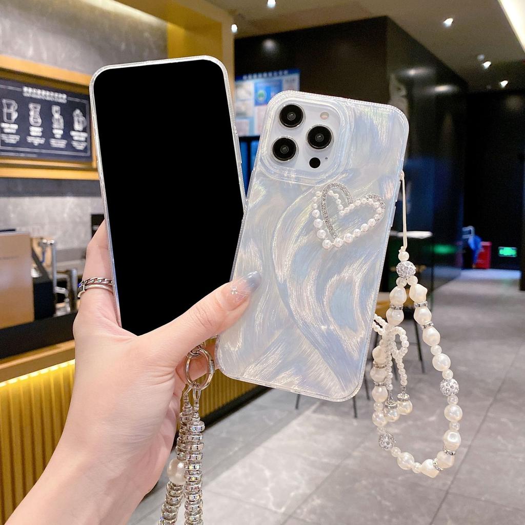 Feather Gauze Is Suitable for The Apple 15PRO Spring and Summer Simple Protective Case, Fairy Heart Pearl Chain, and Phone13 Case