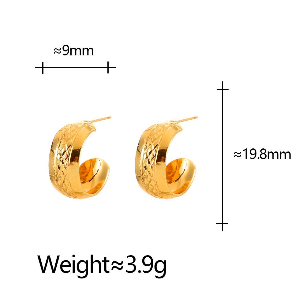 French Retro Luxury Geometric C-Shaped Rhombus Grid Earrings for Women