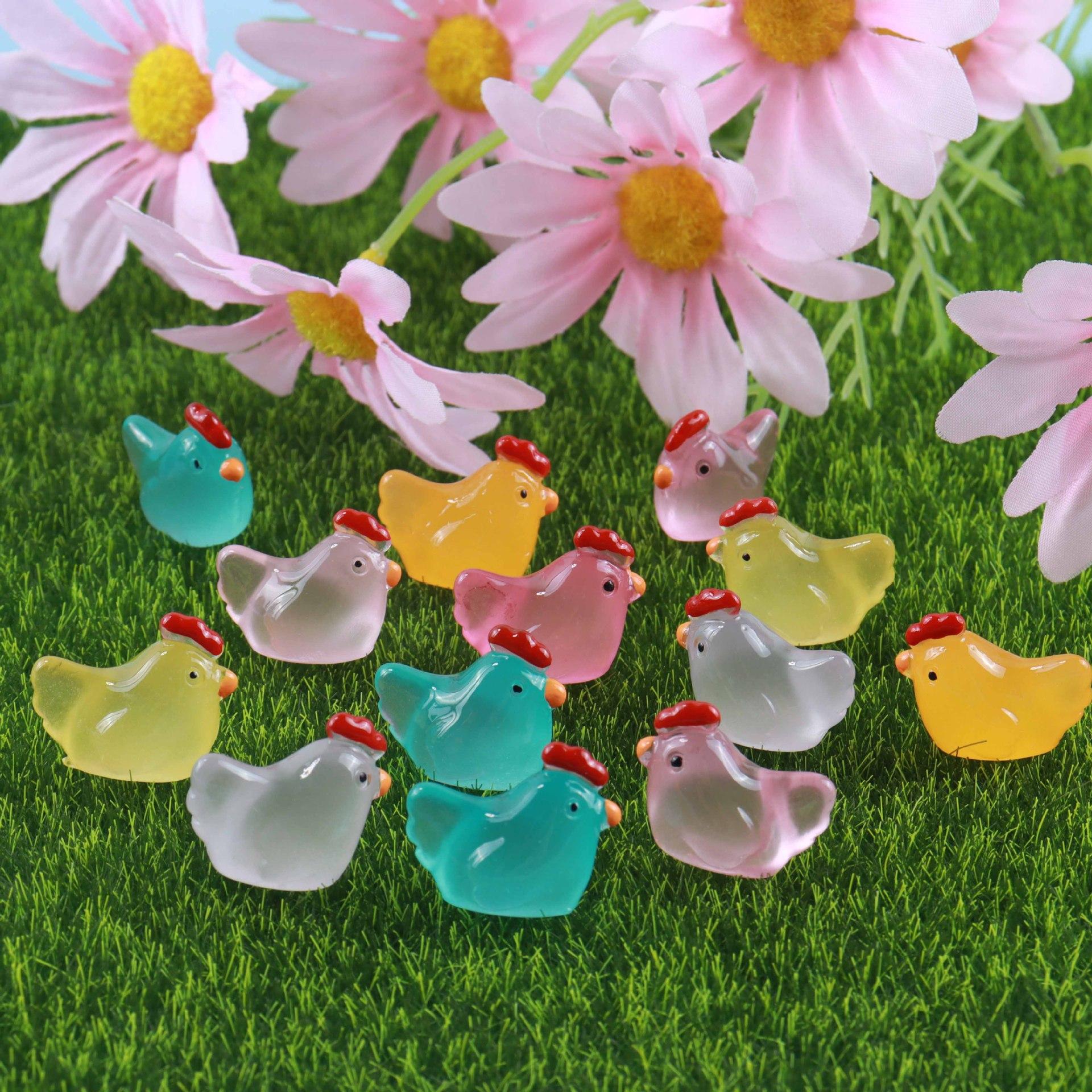 10pcs Luminous Mini Roosters Fairy Garden Miniature Figures Tiny Chick Resin Handicraft Micro Landscape Dollhouse Decoration