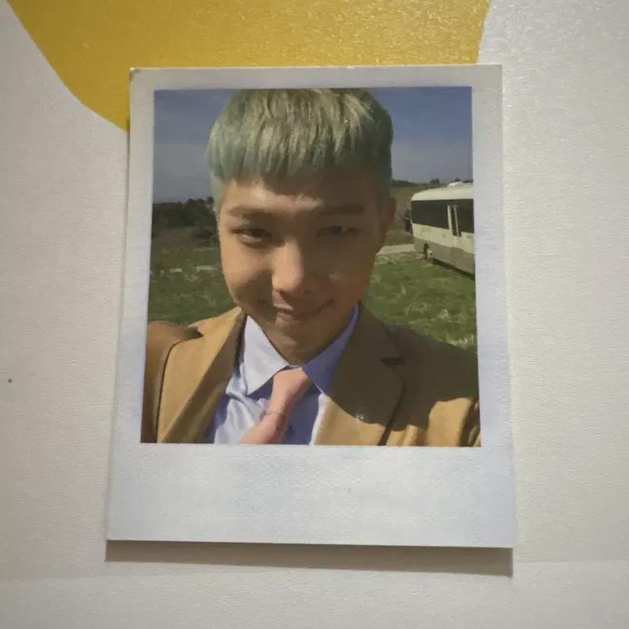 

BTS Фотокарточка Youngpoever Rm