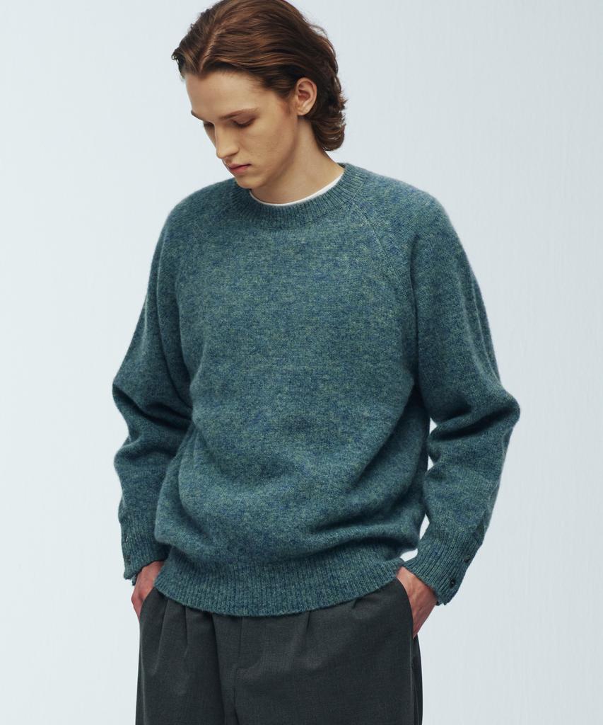 KNITTED Shaggy Dog 100% Wool Round Knit Aurora