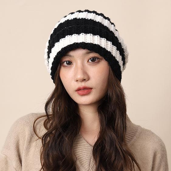 Pile hats autumn and winter lazy wind color matching coarse knitted wool hats women's cold hats men's big head circumference showing small face