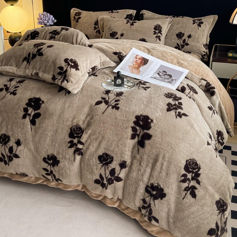 Retro Light Luxury Leopard Print Thickened Rabbit Plush Milk Plush Four-Piece Set A Maternal And Infant Grade Bed Sheet Quilt Cover Bed Hat