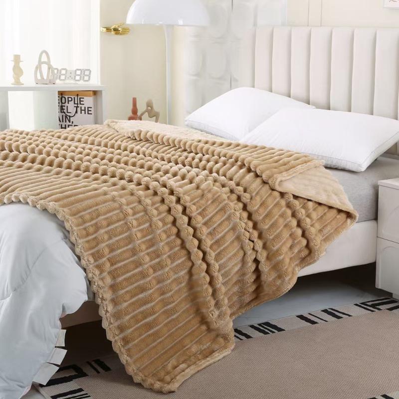 New 240-290g Flannel Double-sided Blanket Spring and Autumn Leisure Blanket Office Nap Blanket