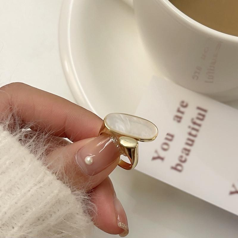 Fashion Cute Shell Irregular Rings For Women Girls Elegant Temperamental Gold Color Zircon Open Adjustable Ring Jewelry