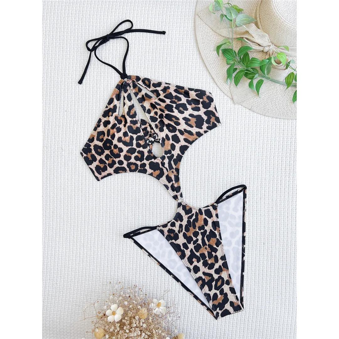 

Женский купальник с леопардовым принтом и вырезом на шее, цельный купальник, женский монокини с высоким вырезом, купальный костюм для плавания S леопардовый