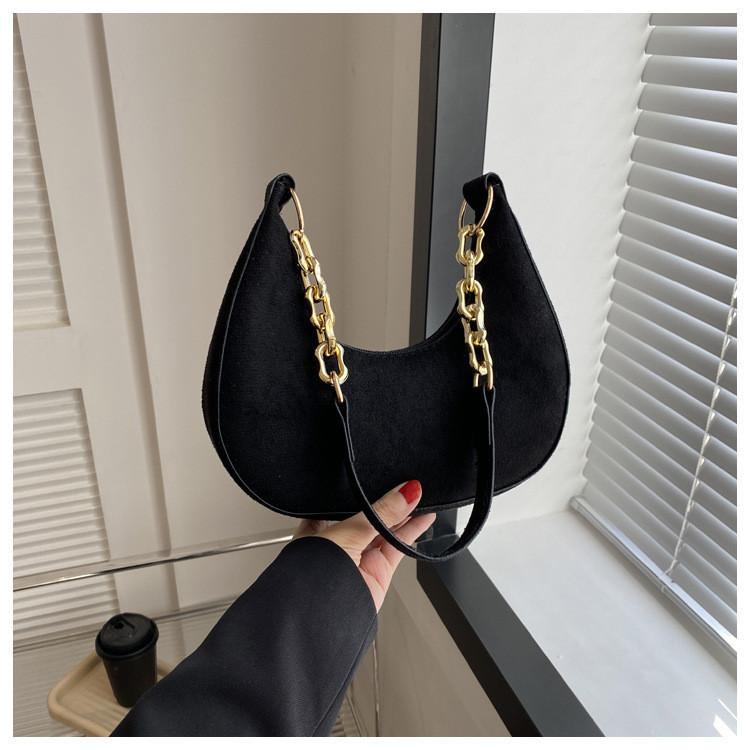 

Chic Casual Felt Shoulder Bag For Women Featuring Unique Dumpling Shape Design чёрный