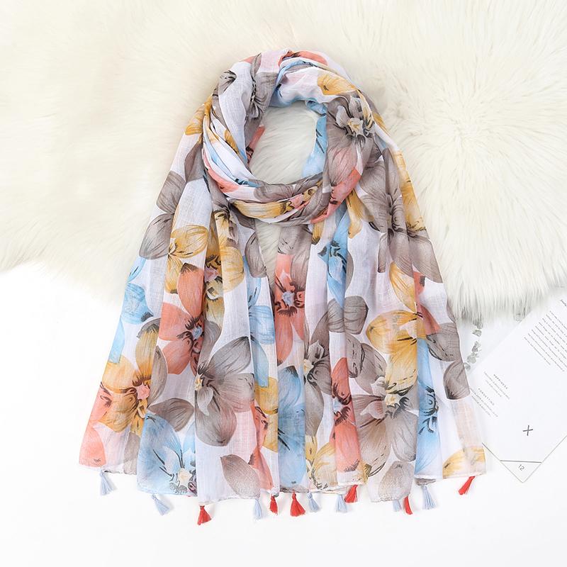 Luxury Brand Designer Scarf Vintage Blue Floral Print Scarf for Women Autumn Winter Scarves Neck Warmer Printed Hijab