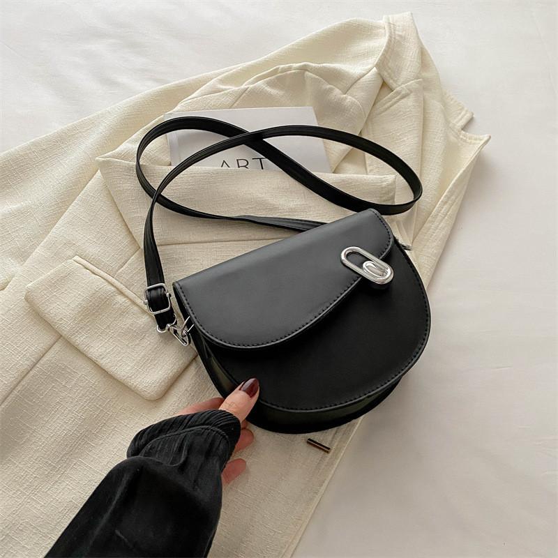 Trendy Fashionable Saddle Bag For Women Versatile Casual Crossbody Handbag Essential
