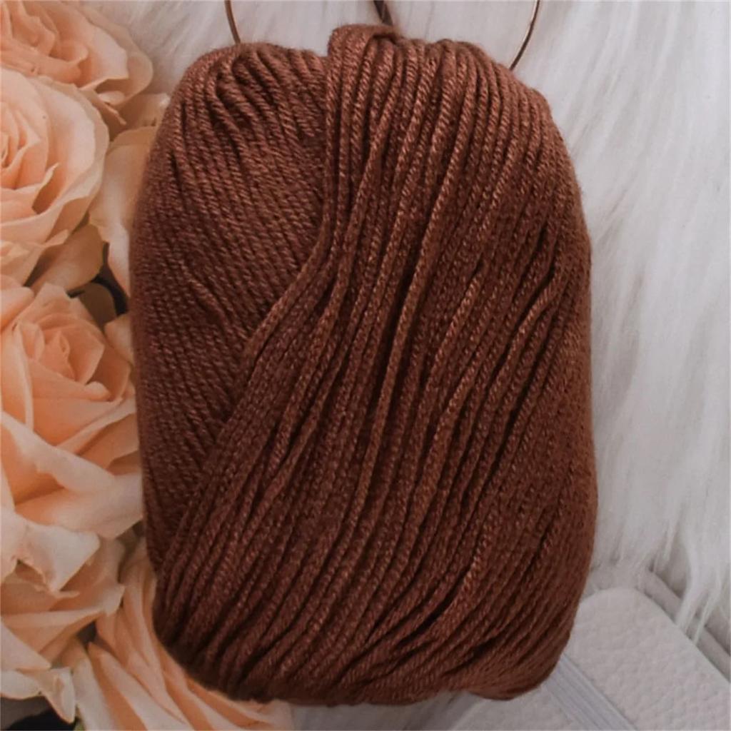 50g Silk Protein Villus Yarn Soft Worsted Hand Knitting Thread 60%Silk Protein 30%Wool 10%Cashmere Skin Friendly Yarn 110m/120yd