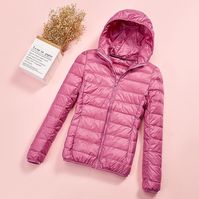 Ultralet Plus Size Tynd Dunjakke Kvinder Efterår Vinter Slank Kort Hætteklædt Varm Hvid Andedun Frakke Kvinder Ydertøj