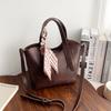 Pu Water Bucket Bag With Magnetic Closure For Daily Casual Use