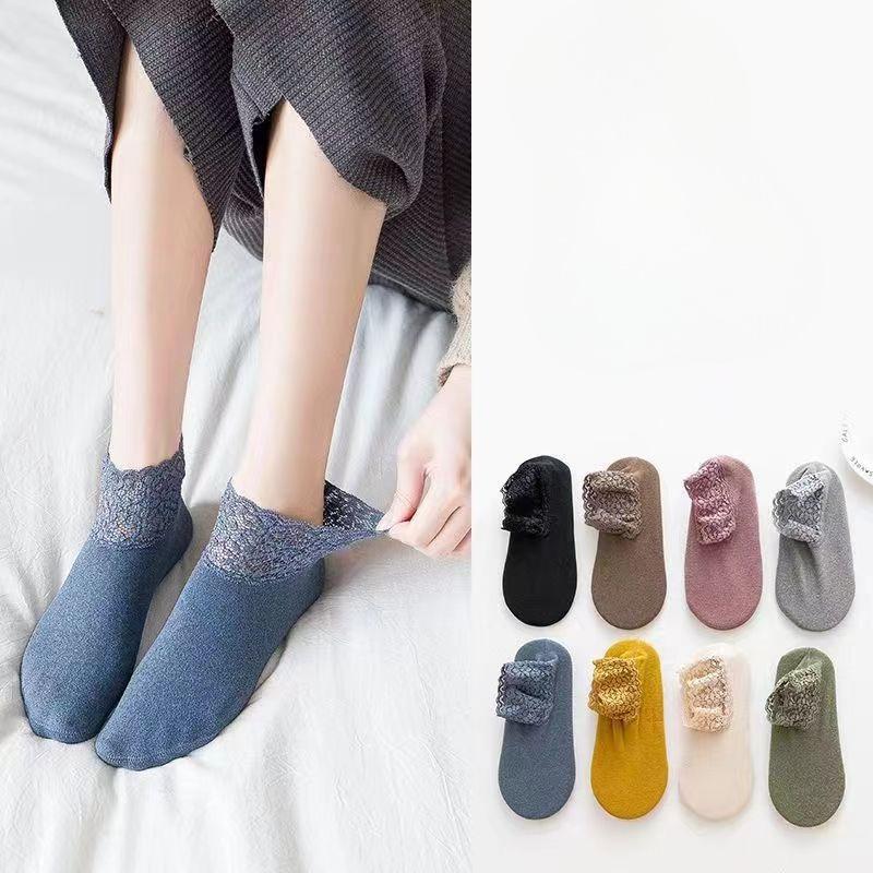 German Velvet Short Socks with Lace Trim, Thickened Warm Silicone Anti-slip Floor Socks for Autumn and Winter, Low-top Loose Short Socks for Women
