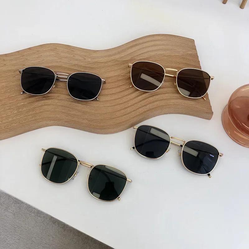 Fashion Metal Square Sunglasses Female Male Stylish Round Shape Sun Spectacles Gafas De Sol Ladies Retro Black Driving Use Shades UV 400 Protection