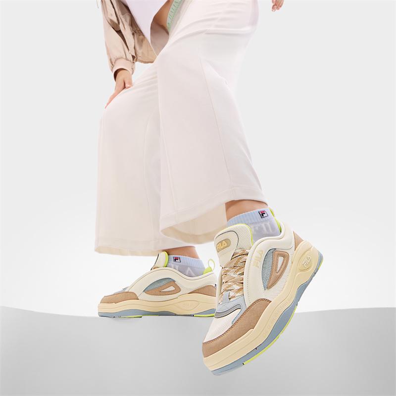 Fila Vitality Colorful Durable Low-Top Skate Shoes Women Sneakers Off-White Cuban-Sand F12W432202FBG