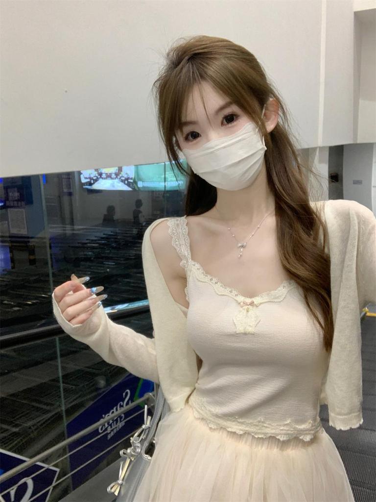 Summer Korean Lace-Trimmed Chic Camisole Tank Top
