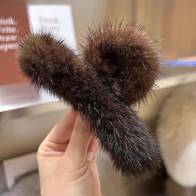 Vero Visone Coda di Cavallo Artigli per Capelli Forcine Fermagli Copricapo Pinza Squalo Forcine Granchio per Donne Ragazze Accessori per Capelli Coreani