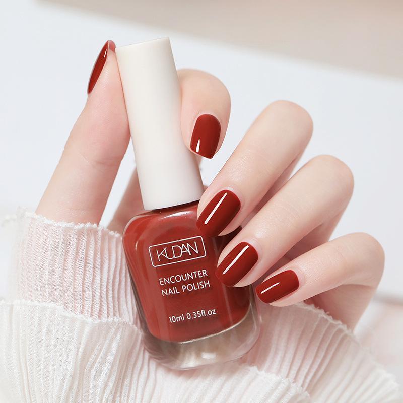 Long-Lasting Water-Based Peelable Nail Polish - No Lamp Needed, Quick-Drying, Colorfast, Perfect for Students and Salons.