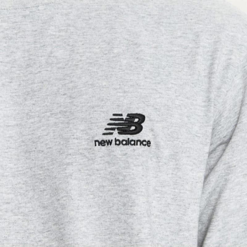 New Balance Public Small Logo Short Sleeve Tee  Nbnee21013 Ac