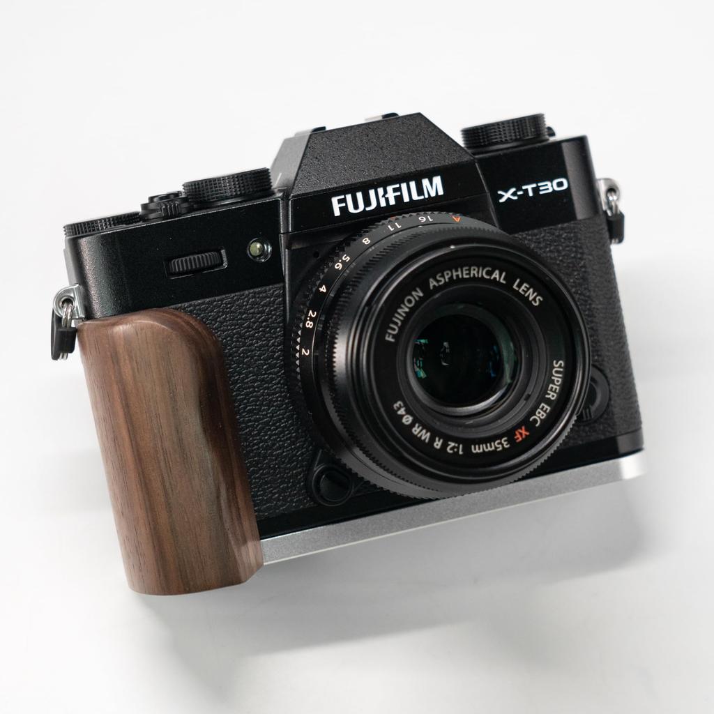 SIUTATDSH Camera Grip Compatible with Fujifilm Features an solid wood tripod and lightweight design wood silver X-T30III / X-T30II / X-T30 / X-T20
