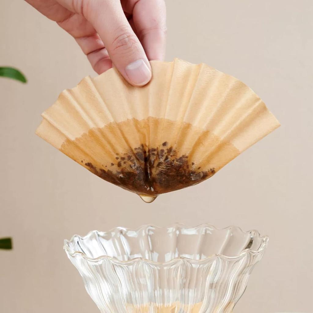 Coffee Filters, Vertical Filter Paper [100 Sheets], Conical, High-Efficiency Coffee Filters, Coffee Cup Basket, Wave Pattern, Brown