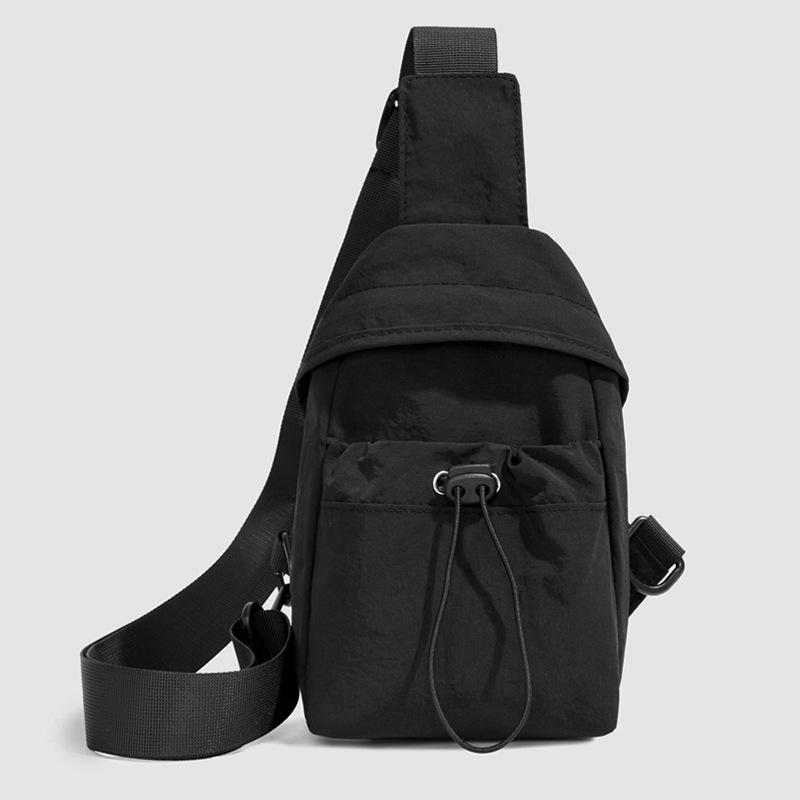 

Simple personality, fashion trend, casual niche design, summer shoulder messenger bag 2025 new women s breast bag чёрный