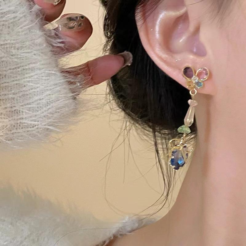 Super Match mit dem Sommer! Mori Bunte Diamant Schmetterling Lange Ohrringe Damen Trend Leichter Luxus Exquisit High-End Ohrringe