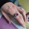 Серебряное кольцо с натуральным рубином 3.673ct, фианитами, вес изделия 4,82 гр (2205050)