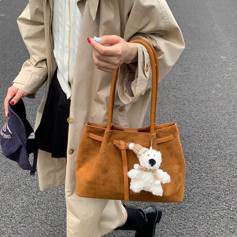 New retro tote bag New large-capacity handbag Women's commuter simple shoulder bag