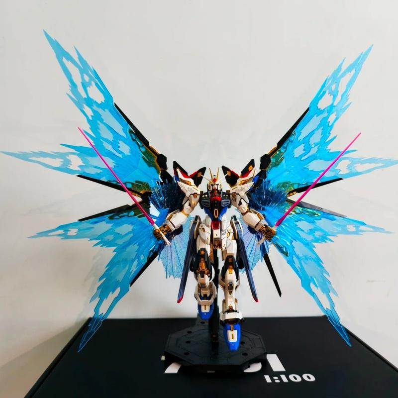 New CHANGLONG Model 7701 Mgex Zgmf-X20a Strike Freedom Plastic Skeleton Kits Anime Action Figure Robot Plastic Model Gifts Toys