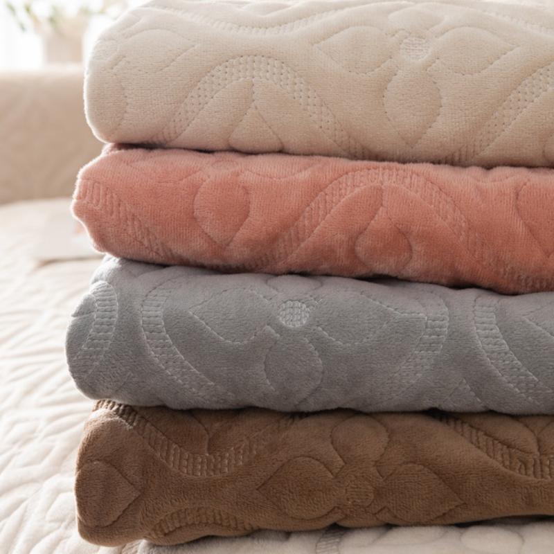 Fashionable Embroidered Plush Sofa Cushion Home Living Room Decoration Anti Slip Backrest Towel Modern Minimalist All Inclusive Universal Sofa Cover