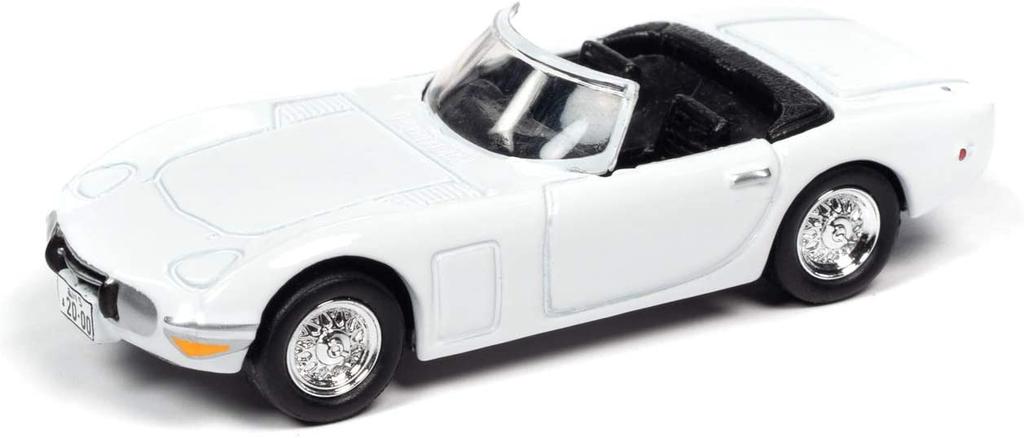 JOHNNY LIGHTNING 1:64 James Bond 007 "You Only Live Twice" 1967 Toyota 2000GT Diecast Model Car, White [Parallel Import]