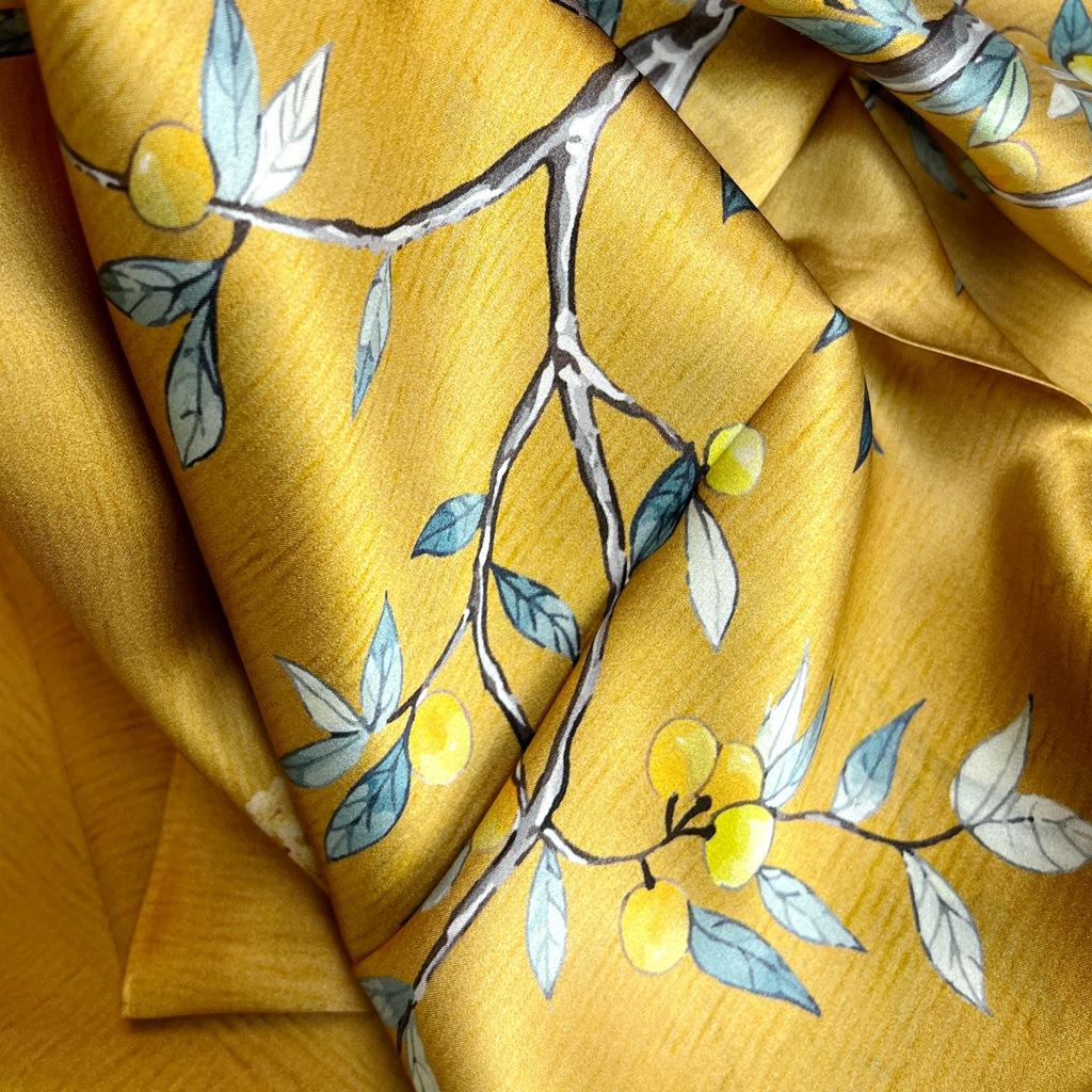 Mulberry Silk Scarf Silk Scarf Versatile Shawl Feeling Autumn And Winter Gift For Mother