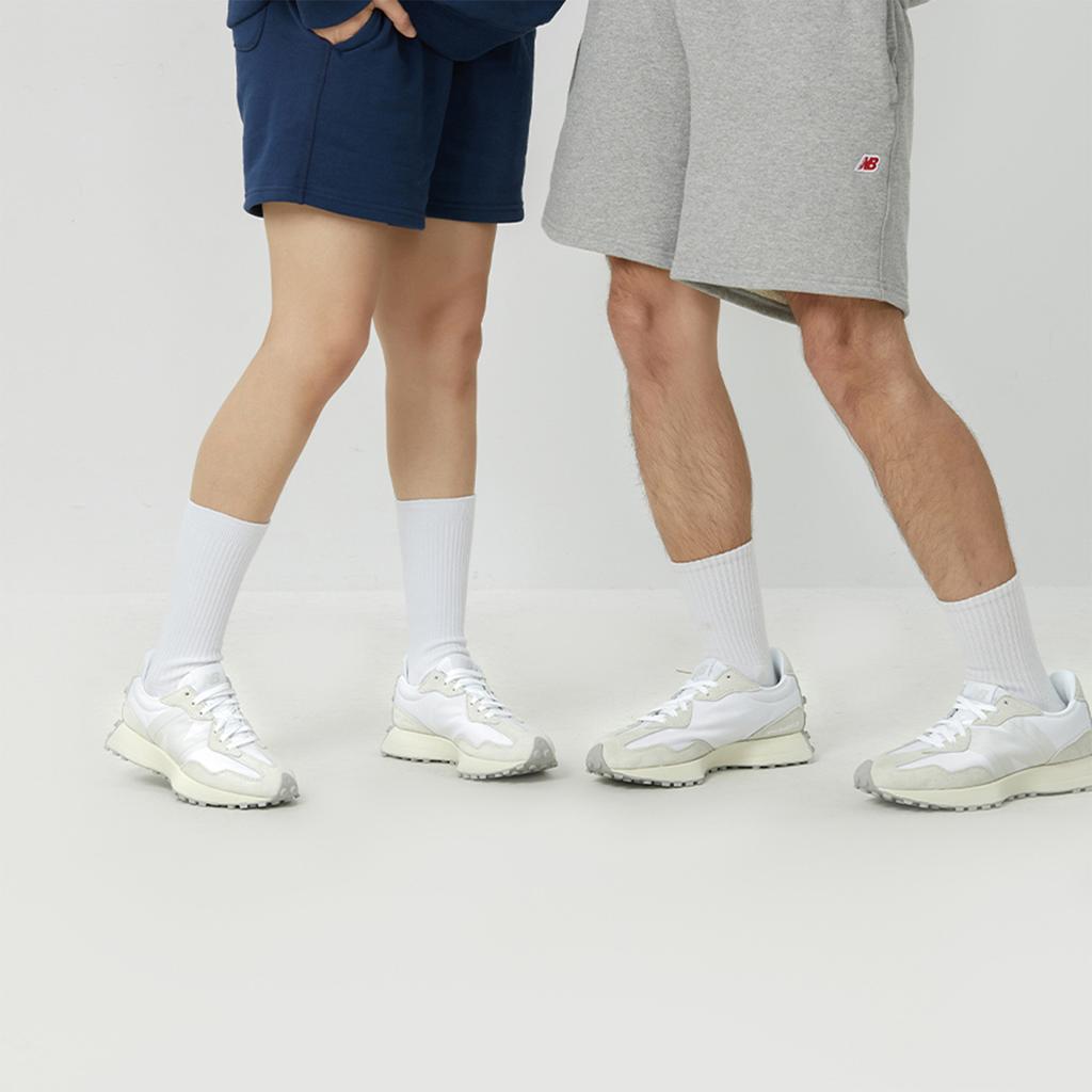 New Balance 327 Off White Sneakers MS327SBC