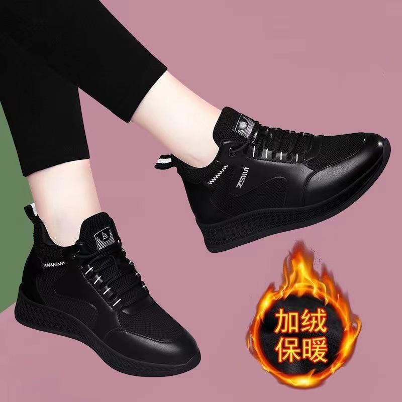 2025 Spring and Summer New Casual Women's Shoes Versatile Leather Surface Soft Bottom Mesh Surface Breathable Black Kitchen Work Mother Shoes