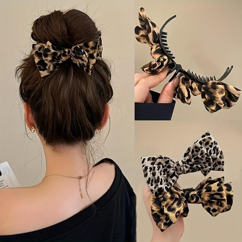 A Leopard Print Hair Clip Made of Plastic, Plasticfor Women, Featuring A Non-Feather Design Suitable for Various Hairstyles