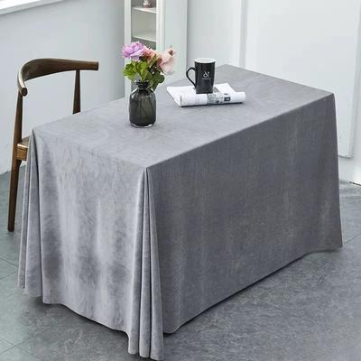 Ropa de mesa y sofá – Mantelería