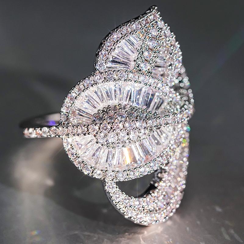 Luxury Leaf Finger Ring Lady Gorgeous Fashion Female Party Accessories with Bright Cubic Zirconia Stylish Jewelry Gifts