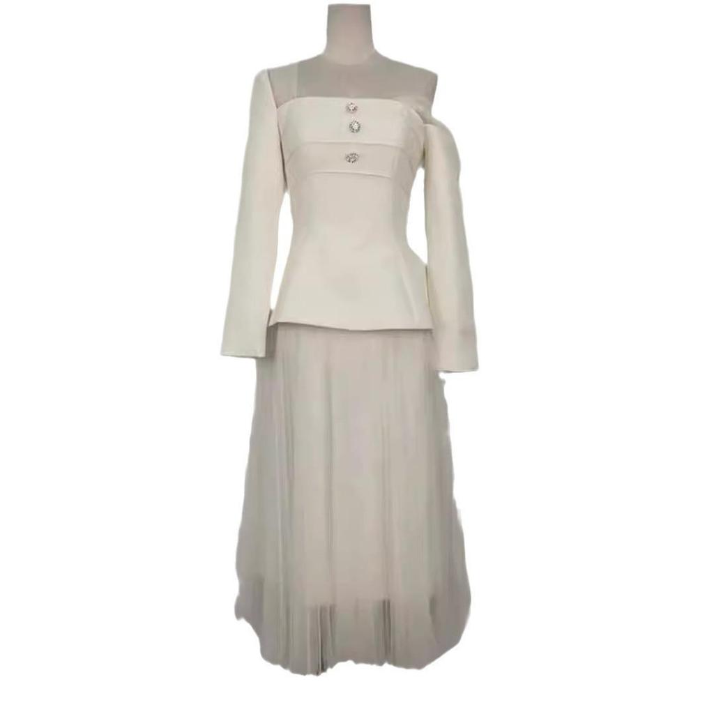 Vietnamese Designer Asymmetric Shoulder Suit with Lace Mesh Skirt for Women - Spring/Autumn Style