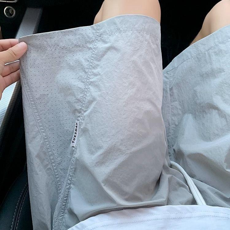 

Летние тонкие шорты мужские с лазерной перфорацией, прямые, быстросохнущие, однотонные, пятиточечные 3XL светло-серый