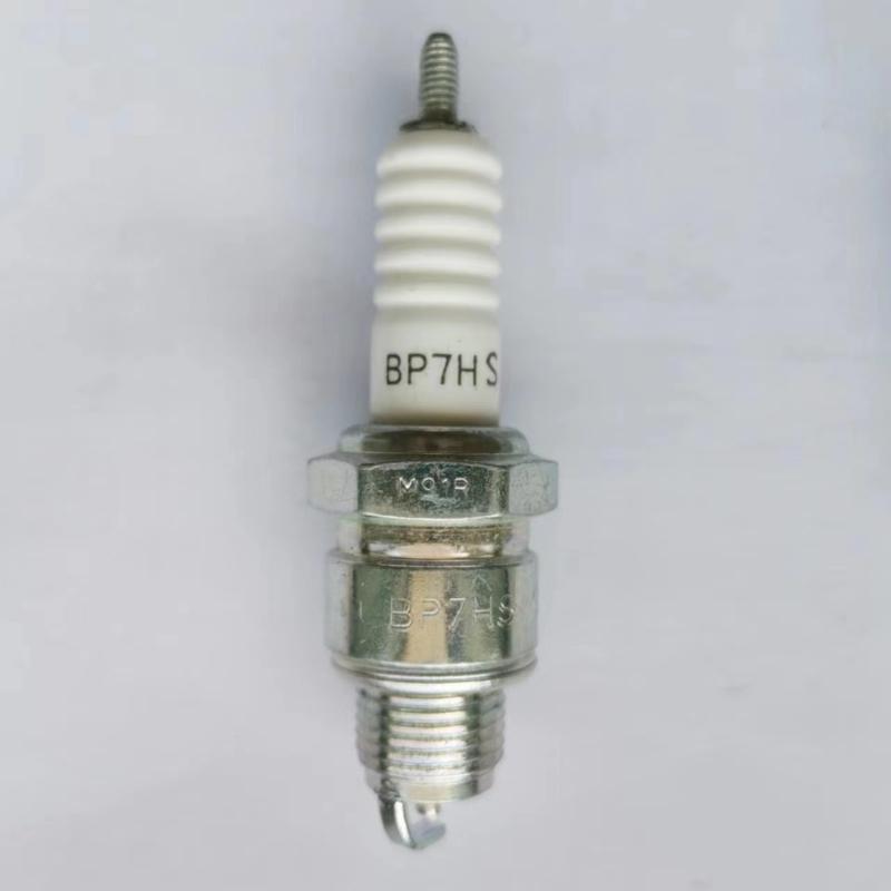 1Pcs Bp7Hs Bp6Es Bp5Es Bpr6Ey Replaces Spark Plug For Outboard Motor Ngk 25-30Nm 2-Stroke Marine Engine Parts For Mercury