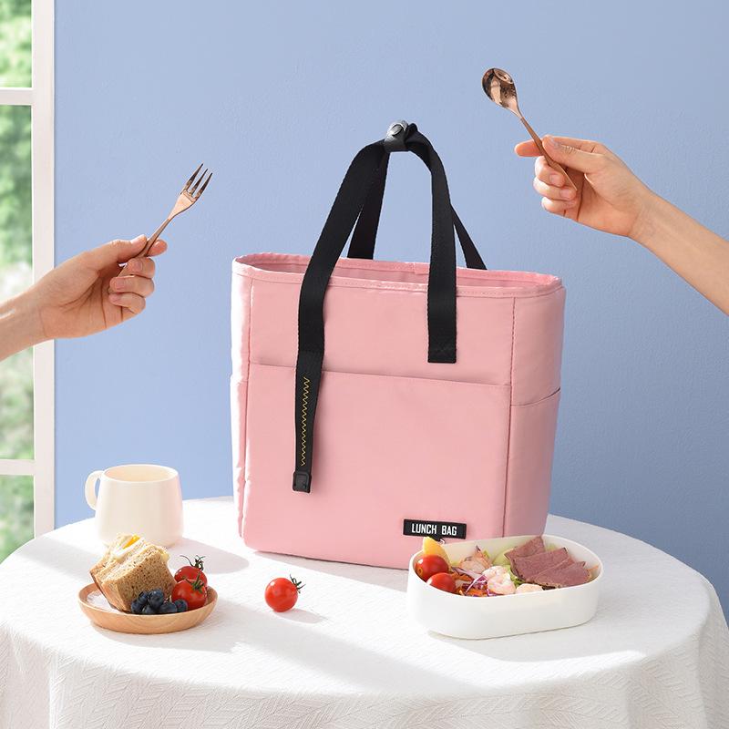 Isolierte Lunchtasche im koreanischen Stil: Handliche Picknick- & Bento-Tasche