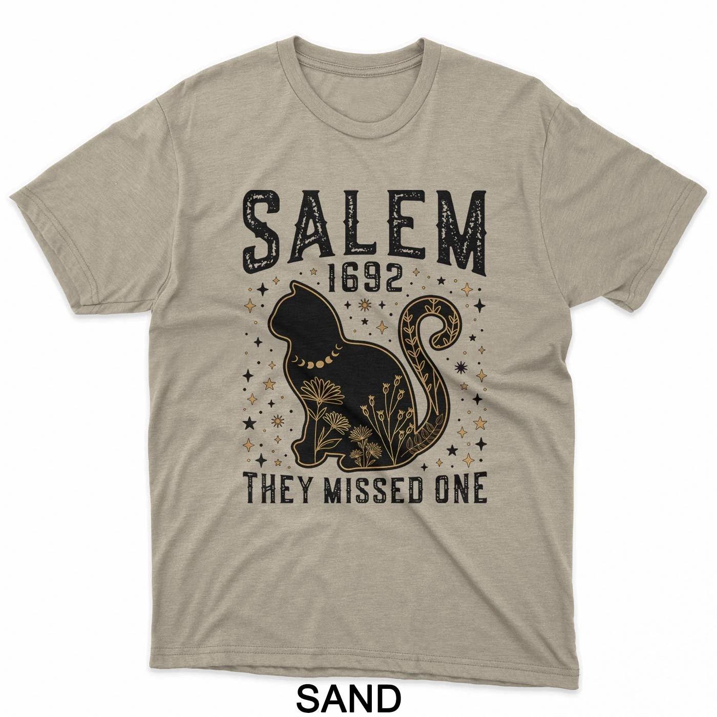 

1692 They Missed One Shirt Salem Witch Trials Black Cat Moon T-Shirt XL
