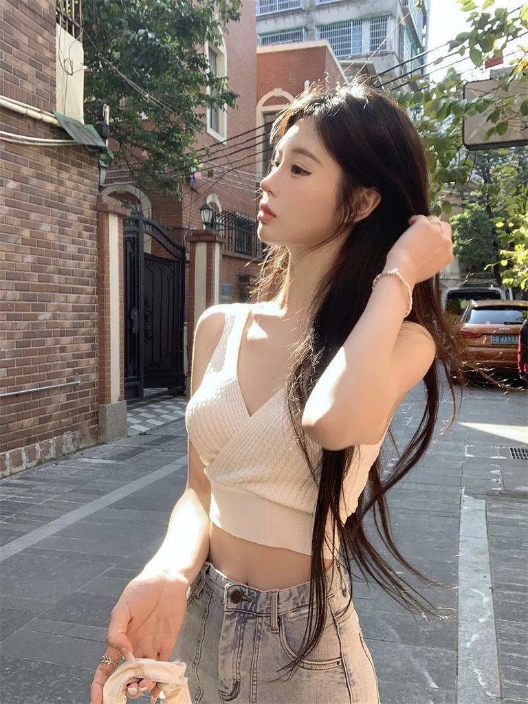 Pure desire chic sweet babes sexy suspender vest women's summer outer wear inner design sense niche short v-neck top